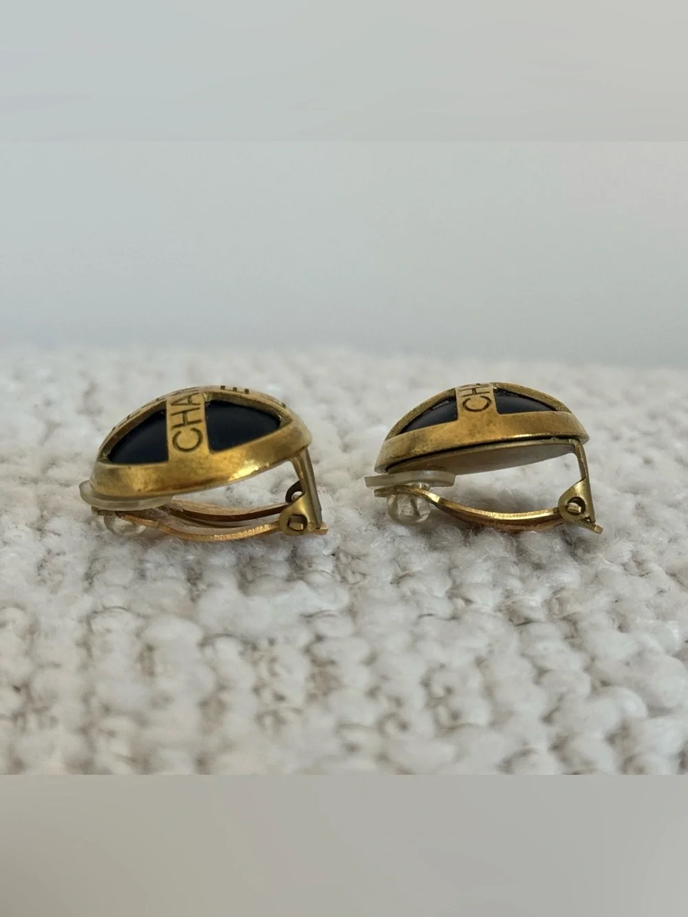 Chanel Vintage Clip-On Earrings Logo Clip-On Gold-Tone Metal